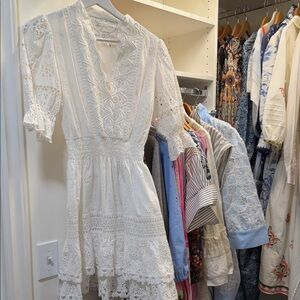 Temptations White Lace Detail